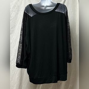 Womens Torrid top size 1